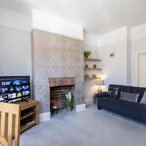 Apartment Bootham 32 - Free Parking - Five Minute Walk To Minster York